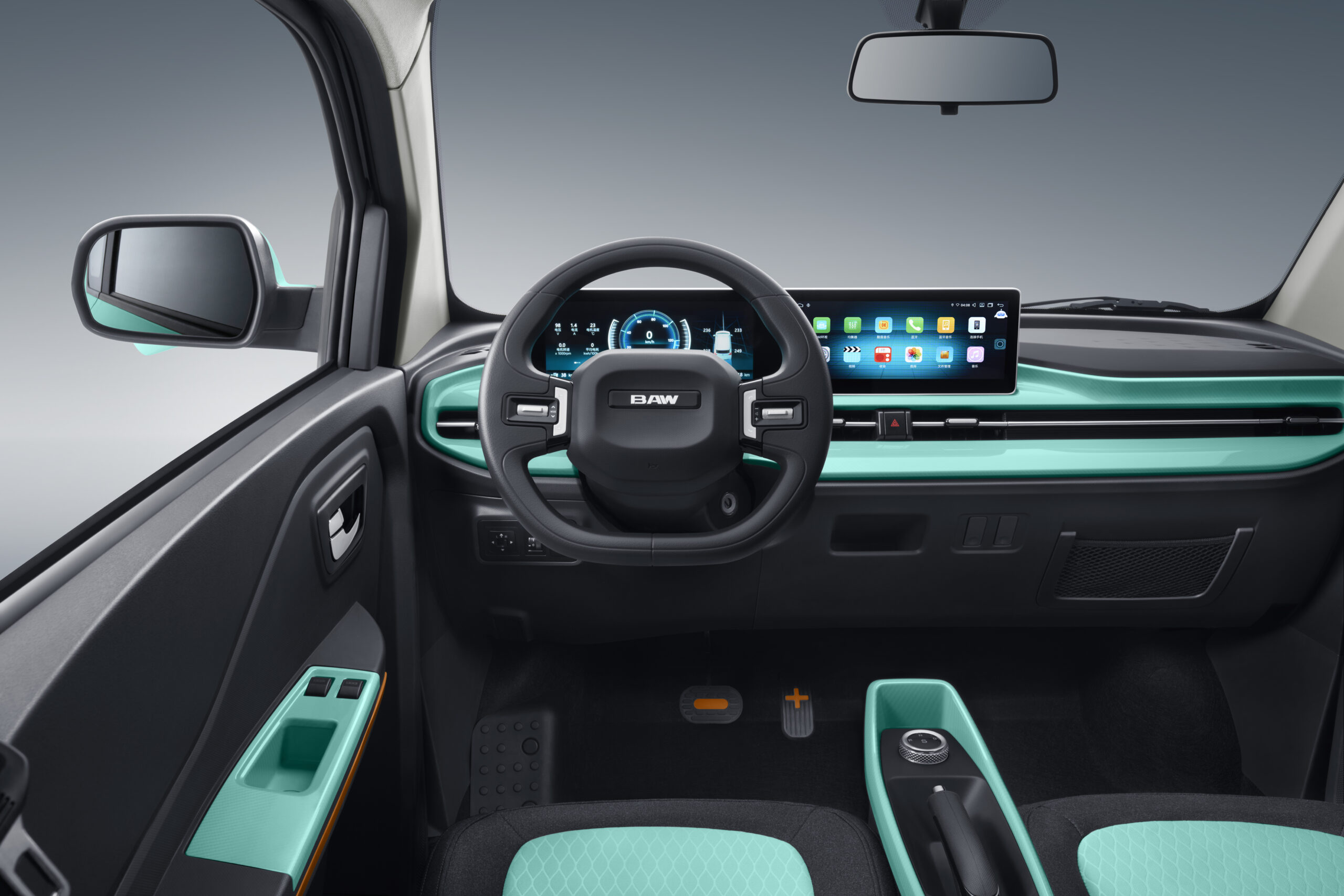 Подходящ за куриери, ресторанти, доставки и градска мобилност.