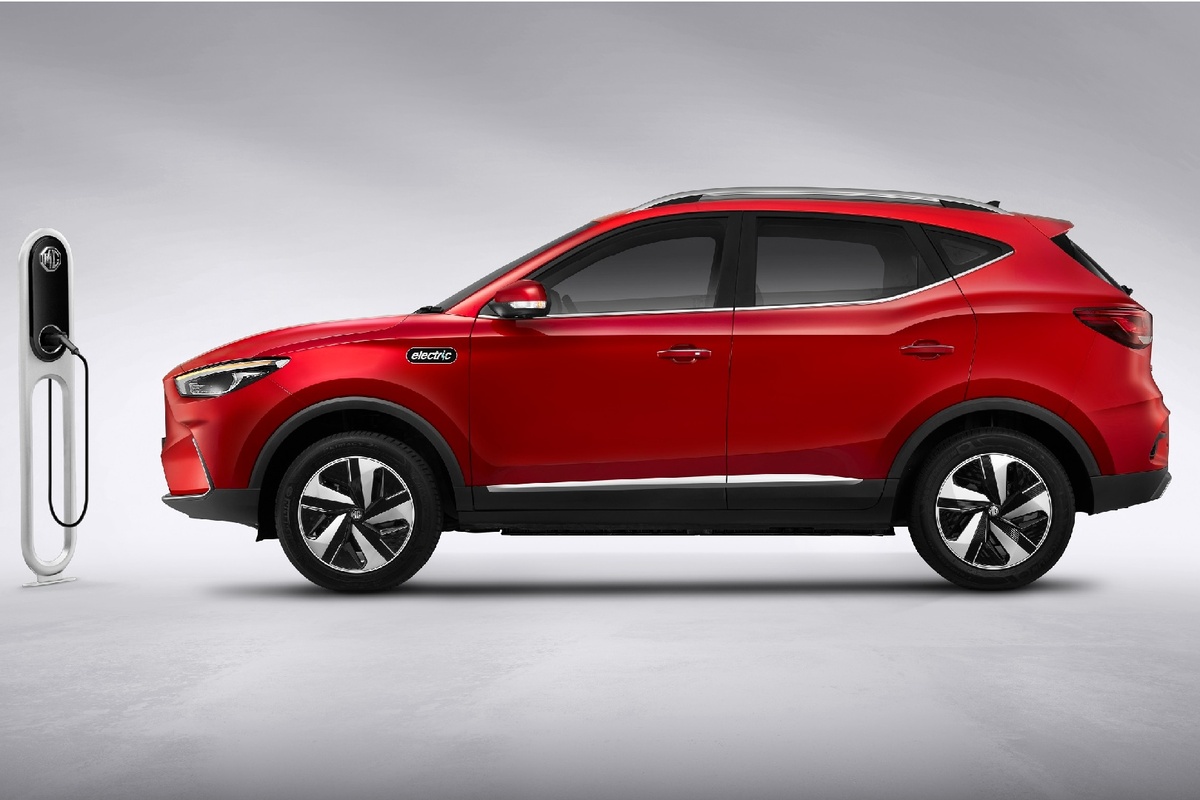 MG ZS EV atara review 