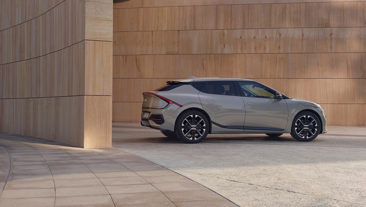 KIA ev6 atara review 