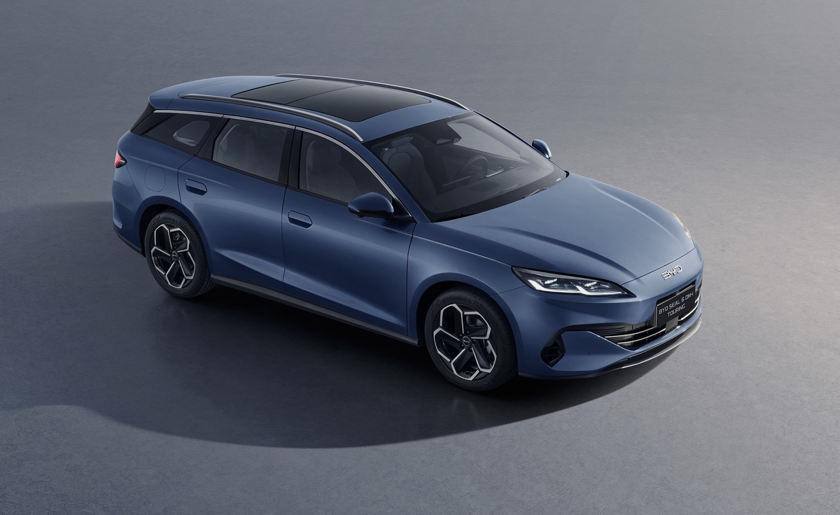 BYD SEAL 6 DM-i Touring Atara review 