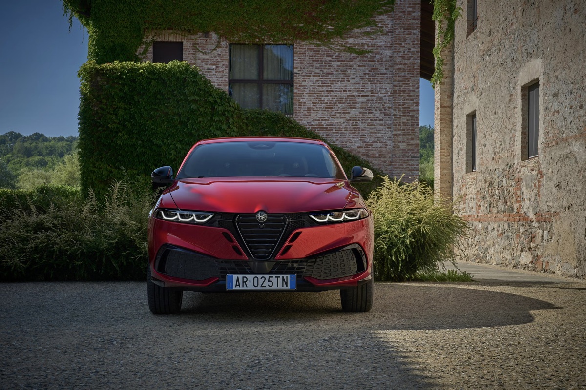 Alfa Romeo Tonale 2026 atara.bg full review 