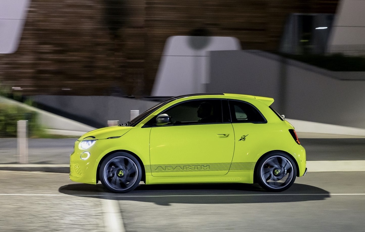 Abarth 500e atara review 