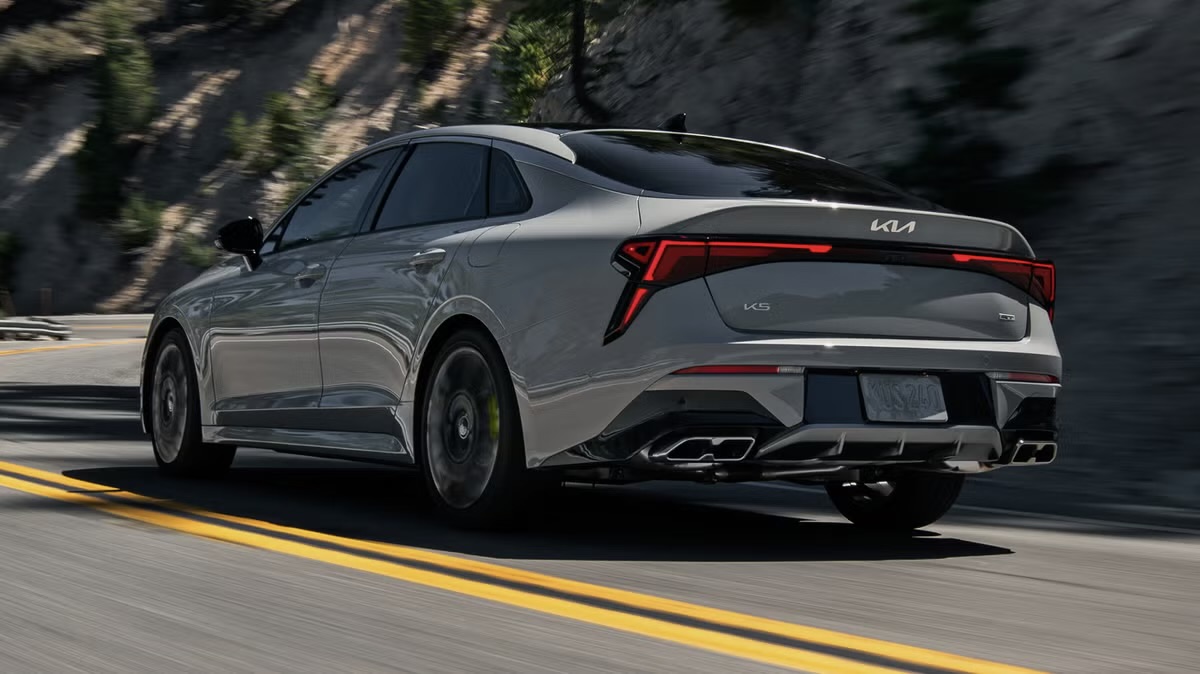 KIA K5