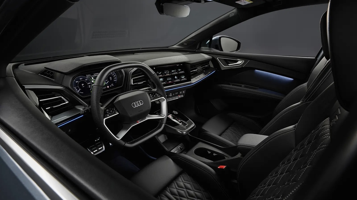 Audi Q4 e-tron Interior atara.bg review 