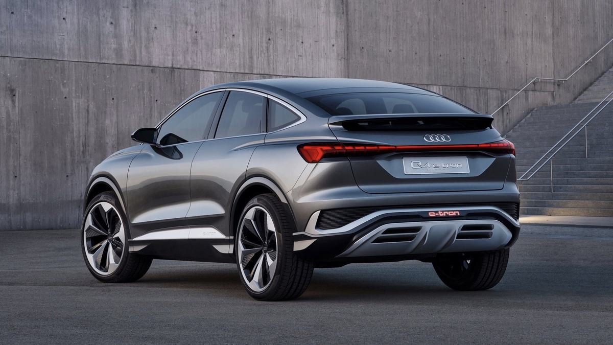 Audi Q4 e-tron Sportback atara review 