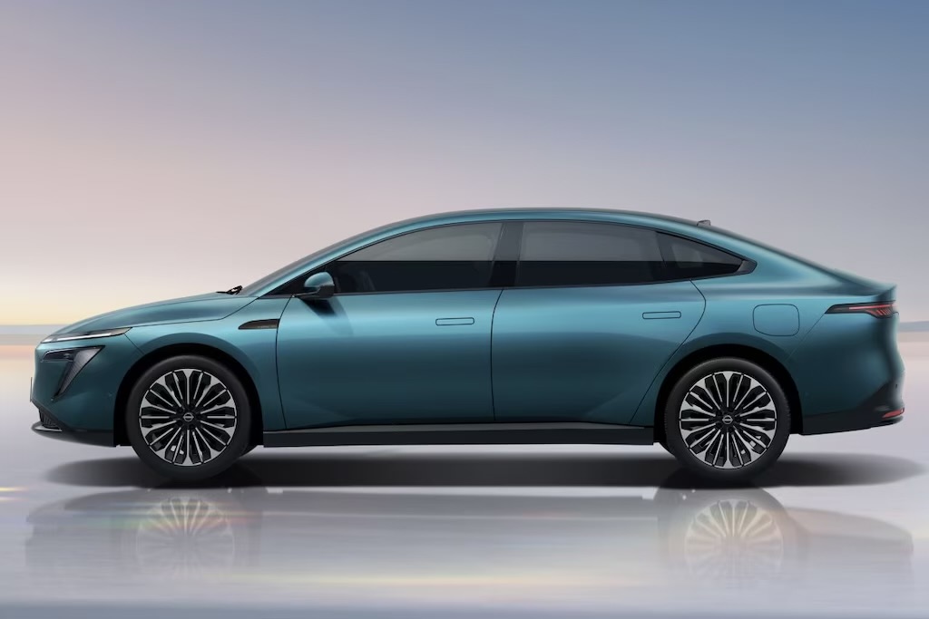 New Nissan Primera 