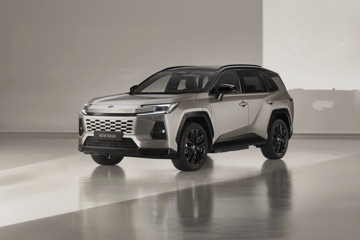 Toyota RAV4 2026 