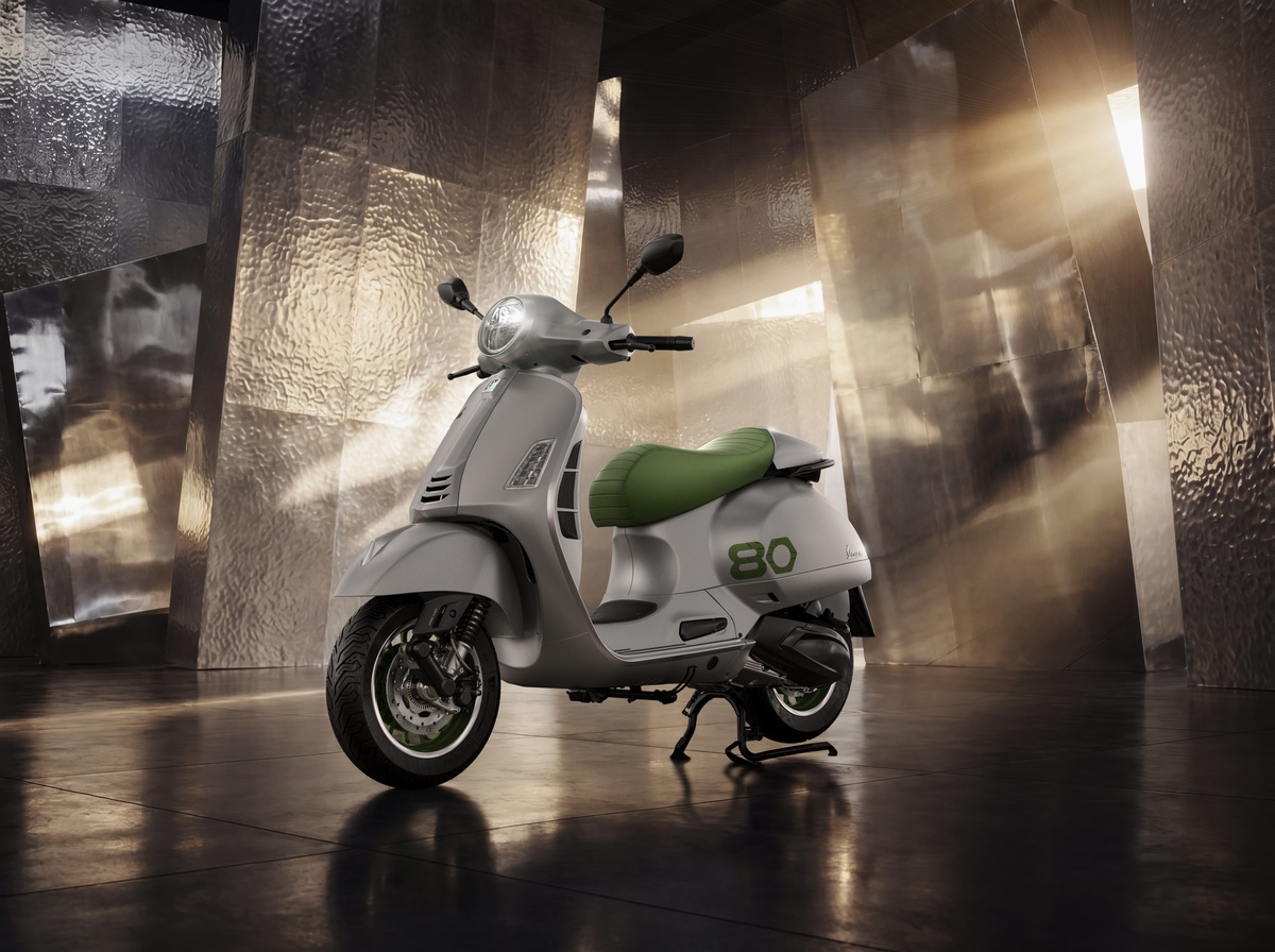 Vespa отбелязва 80-годишнина 