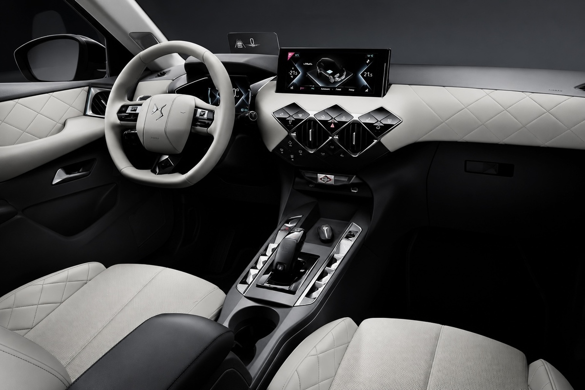 DS 3 interior 