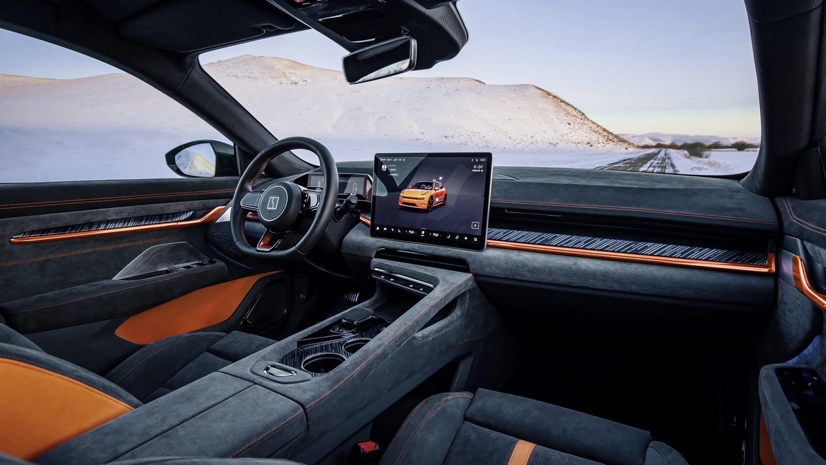 Zeekr 001 sport edition interior 
