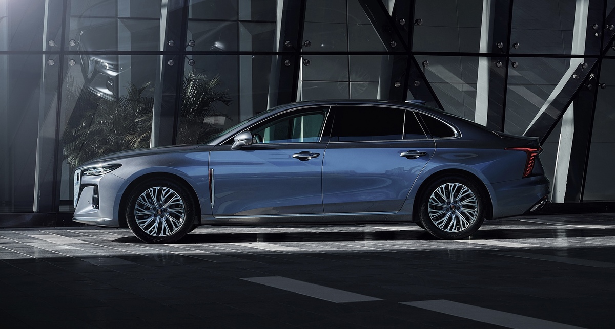 Hongqi H5 OUSADO