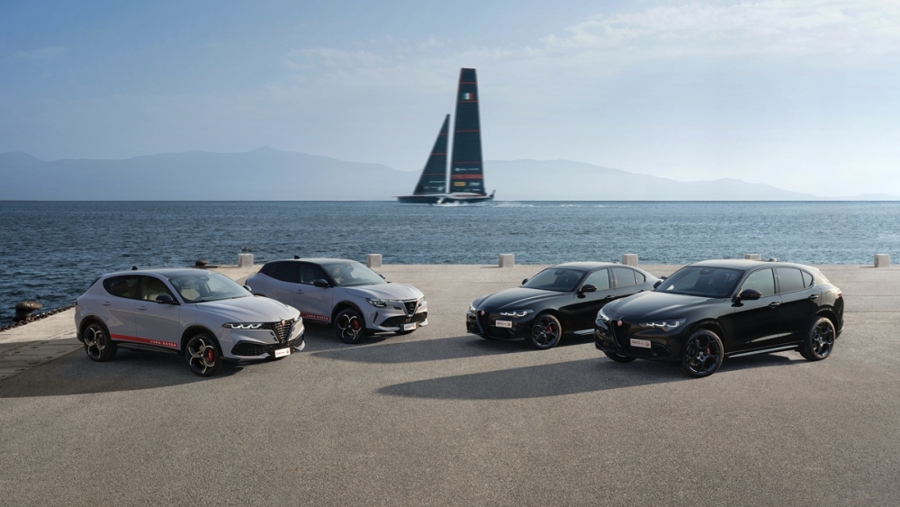 Alfa Romeo представи Edizione Luna Rossa за Junior, Tonale, Giulia и Stelvio