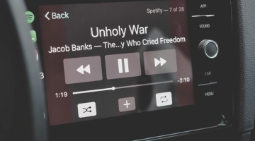 Съвременните инфотейнмънт системи: Android Automotive, CarPlay 2.0, HiPhi UI, Nio UI