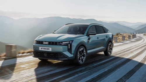 Dacia Striker е тук: под 25 000 евро, три хибрида и версия 4x4