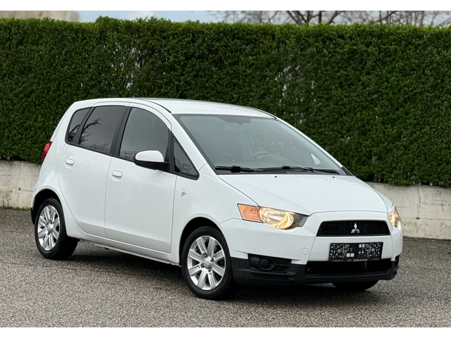 1.1i 75к.с *Климатик* - автомобили, коли, обяви за нови и употребявани 2