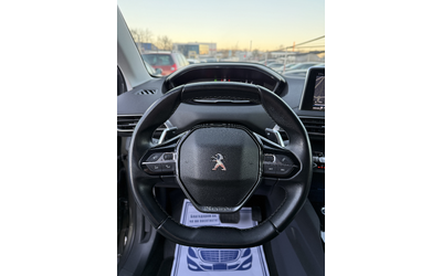 1.2i 7 МЕСТА - автомобили, коли, обяви за нови и употребявани 11