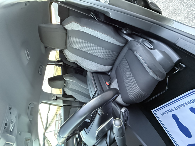 1.2i 7 МЕСТА - автомобили, коли, обяви за нови и употребявани 5