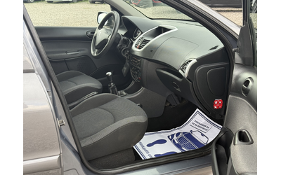 + 1.4i 75к.с *Климатик* - автомобили, коли, обяви за нови и употребявани 10