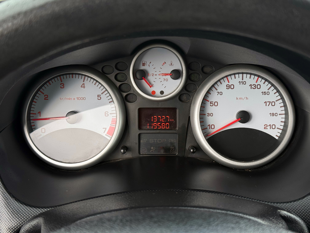 + 1.4i 75к.с *Климатик* - автомобили, коли, обяви за нови и употребявани 14