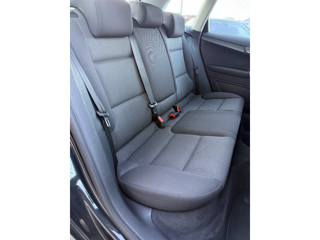 1.9TDI AUTOMATIC FACELIFT - автомобили, коли, обяви за нови и употребявани 9