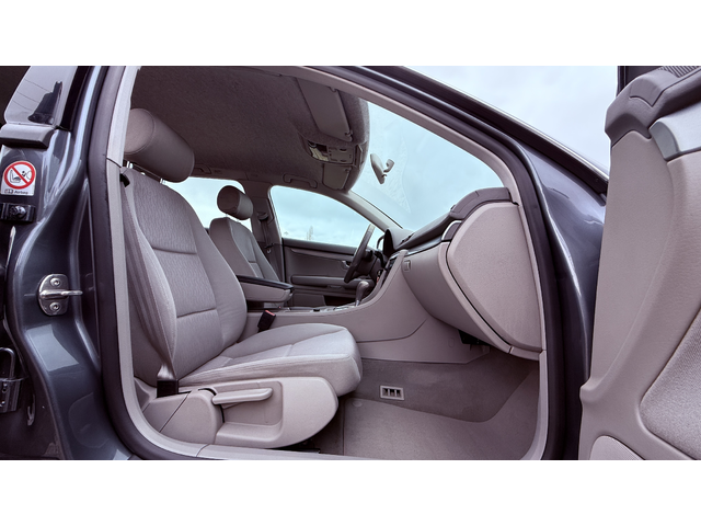 2.0TDI-140 к.с.-ВНОС ИТАЛИЯ - автомобили, коли, обяви за нови и употребявани 13