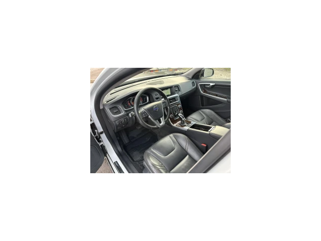 2015 Volvo V60 Cross Country - автомобили, коли, обяви за нови и употребявани 6