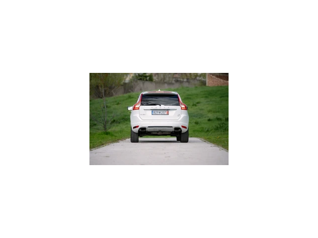 2016 Volvo XC60 T5 Premium - автомобили, коли, обяви за нови и употребявани 4