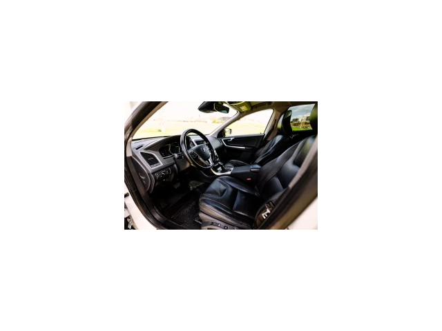 2016 Volvo XC60 T5 Premium - автомобили, коли, обяви за нови и употребявани 6