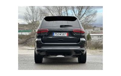 2019-jeep-grand-cherokee-limited - 4