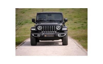 2021-jeep-wrangler-sahara-unlimited - 1