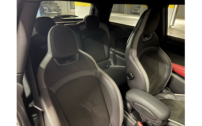 2022-mini-john-cooper-works-automatic-only-12-000-km - 2