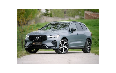 2022-volvo-xc60-b6-r-design - 0