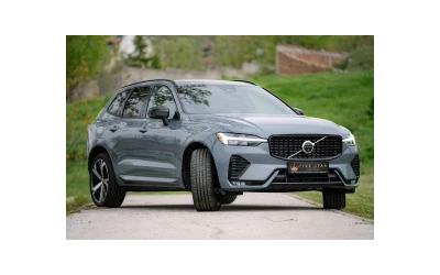 2022-volvo-xc60-b6-r-design - 2