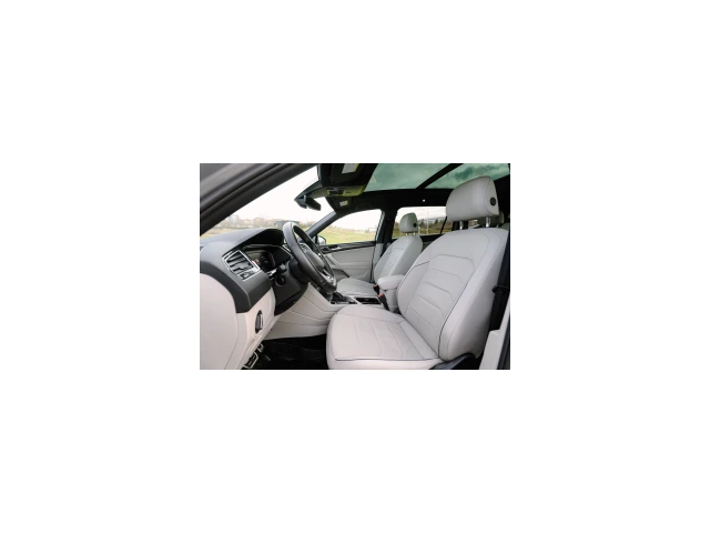 2023 VW Tiguan R-Line 4Motion - автомобили, коли, обяви за нови и употребявани 7