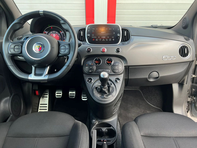 Abarth 595 Fiat 500 - автомобили, коли, обяви за нови и употребявани 9