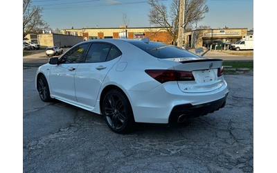 acura-tlx - 4