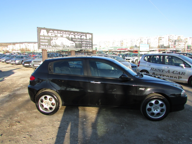 Alfa Romeo 147 1.6i EURO4 - автомобили, коли, обяви за нови и употребявани 16