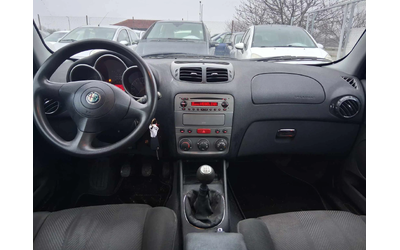 Alfa Romeo 147 Внос Италия - автомобили, коли, обяви за нови и употребявани 10
