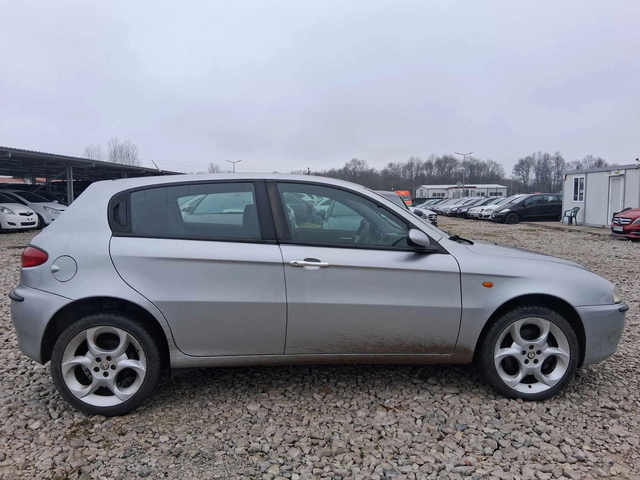 Alfa Romeo 147 Внос Италия - автомобили, коли, обяви за нови и употребявани 5