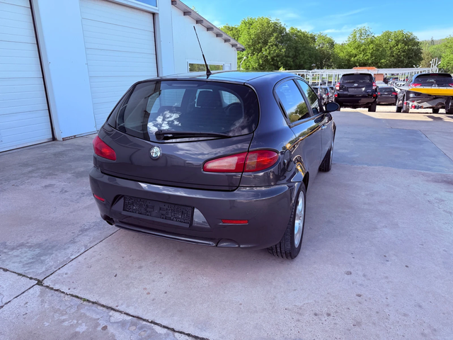 Alfa Romeo 147 1.6i 16V* GPL-Metano* UNIKAT* - автомобили, коли, обяви за нови и употребявани 14