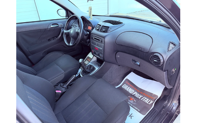Alfa Romeo 147 1.6i 16V* GPL-Metano* UNIKAT* - автомобили, коли, обяви за нови и употребявани 15
