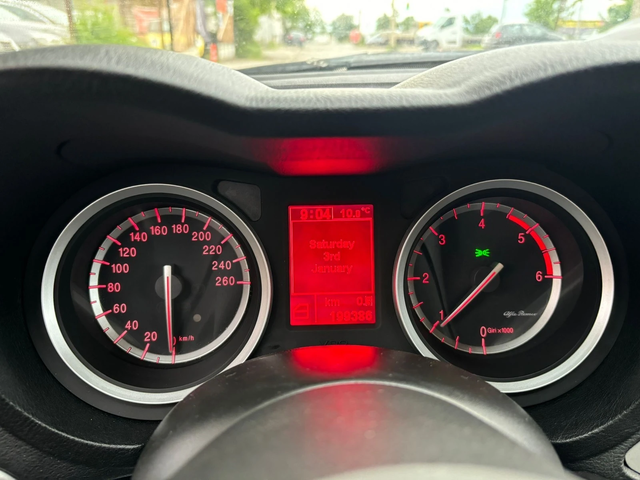 Alfa Romeo 159 1, 900JTDm EURO4 - автомобили, коли, обяви за нови и употребявани 11