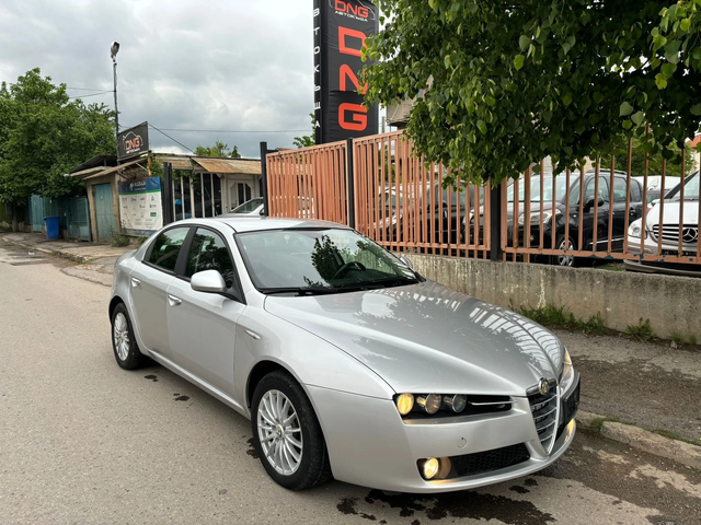 Alfa Romeo 159 1, 900JTDm EURO4 - автомобили, коли, обяви за нови и употребявани 1