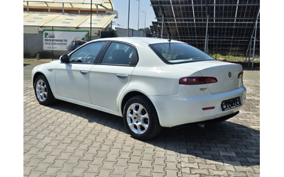 Alfa Romeo 159 1.9jtdm 120к.с. - автомобили, коли, обяви за нови и употребявани 9