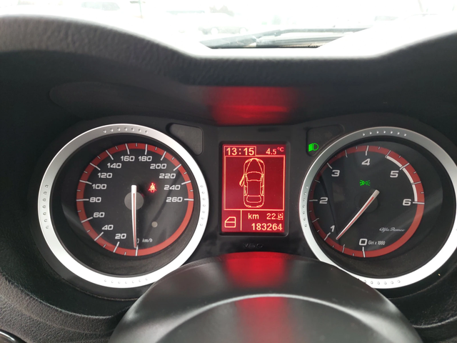 Alfa Romeo 159 sportwagon Ti 2.0 JTDM 16V - автомобили, коли, обяви за нови и употребявани 13