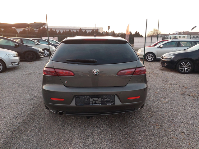 Alfa Romeo 159 sportwagon Ti 2.0 JTDM 16V - автомобили, коли, обяви за нови и употребявани 6