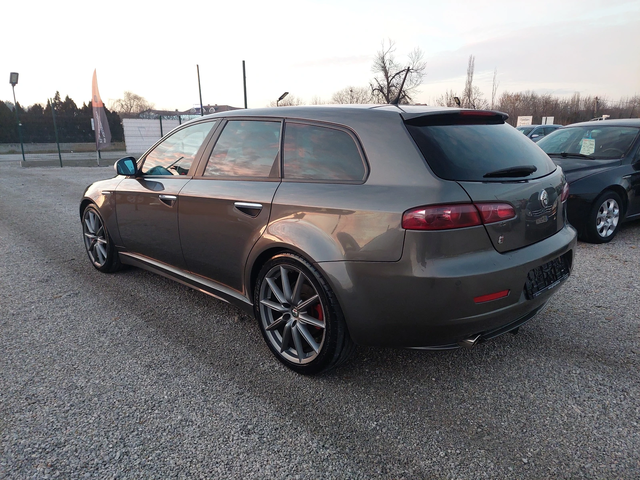 Alfa Romeo 159 sportwagon Ti 2.0 JTDM 16V - автомобили, коли, обяви за нови и употребявани 7