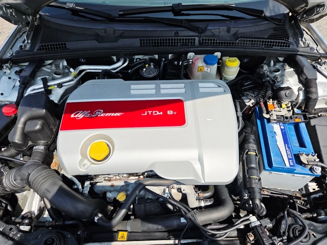 Alfa Romeo 159 sportwagon 1, 900JTDm EURO5 - автомобили, коли, обяви за нови и употребявани 13