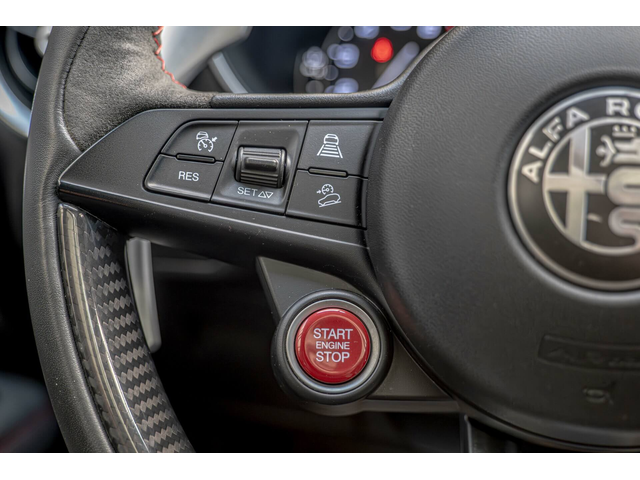Alfa Romeo 2.9 BiTurbo Q4/AWD/Carbon/Harman Kardon/Камера - автомобили, коли, обяви за нови и употребявани 14