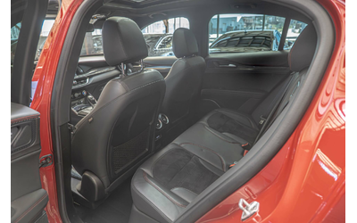 Alfa Romeo 2.9 BiTurbo Q4/AWD/Carbon/Harman Kardon/Камера - автомобили, коли, обяви за нови и употребявани 7
